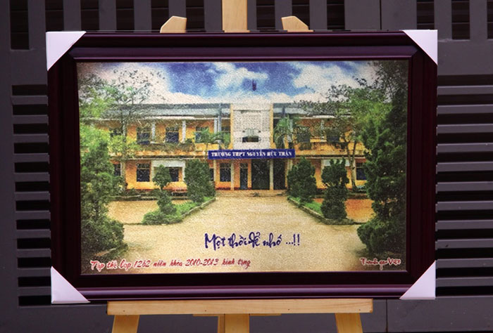 Tranh gạo m&agrave;u qu&agrave; tặng nh&agrave; trường 